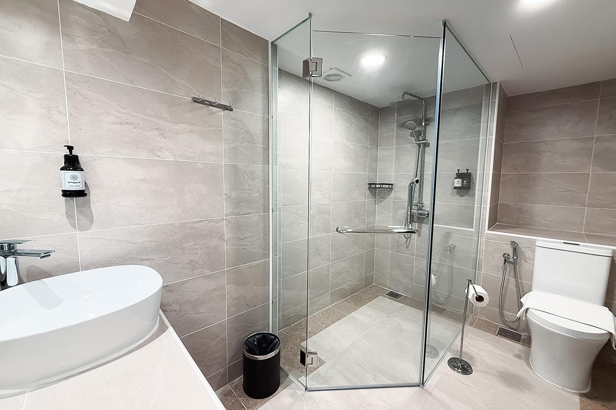 Junior Suite Hotel Wyndham Garden Shahzan Fraser's Hill Fraser's Hill Junior Suite Hotel Wyndham Garden Shahzan Fraser's Hill Fraser's Hill